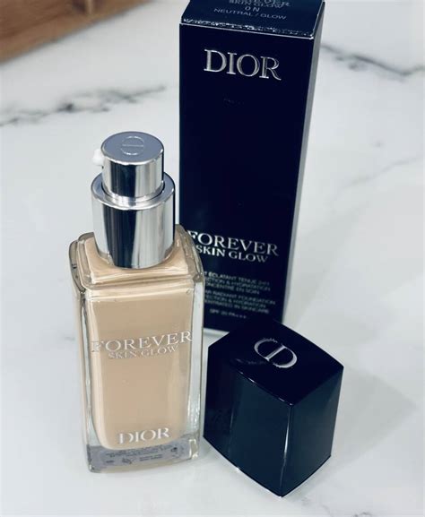 【DIOR】 ディオールスキン フォーエヴァー フルイ .